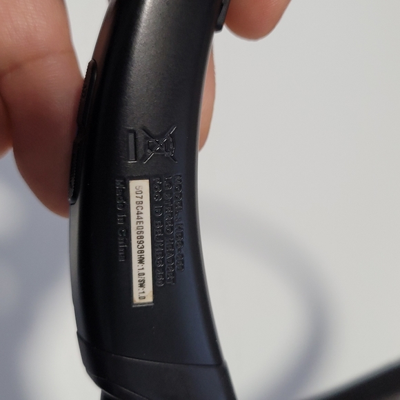 SOLD LG Tone Active Bluetooth Headset - Blue - Picture 5 of 6